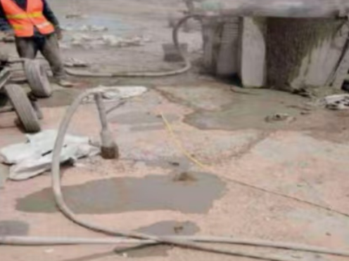 和硕水泥混凝土路面板底注浆技术 路面脱空注浆整治方案